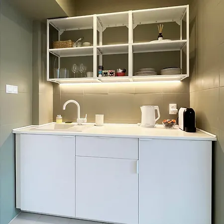 Daire Sunny Near Centre